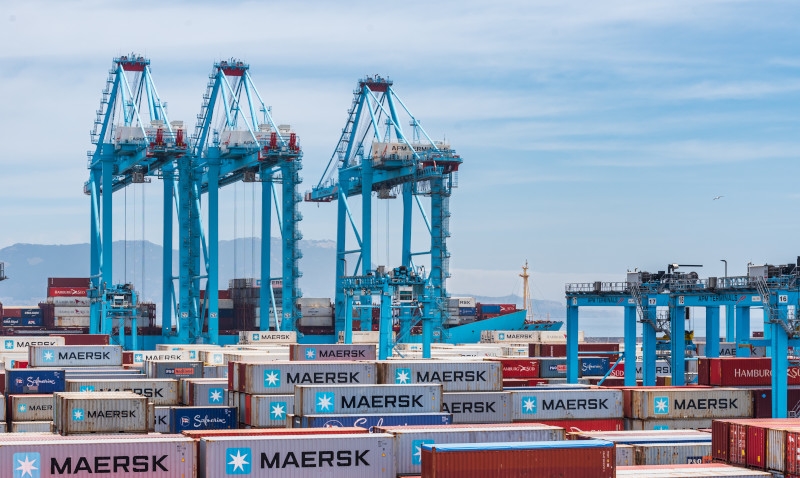 Maersk mantém todas as viagens transpacíficas, apesar da incerteza fiscal e comercial