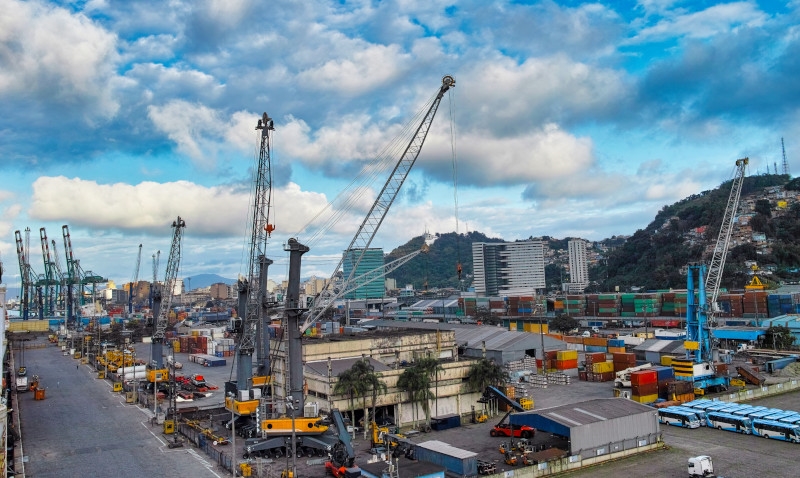 Justiça suspende licitação do CLDM do Porto de Santos
