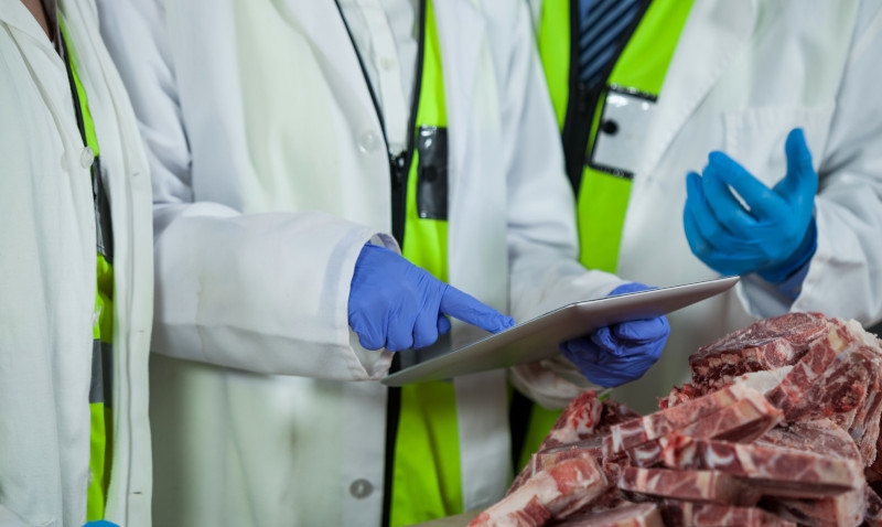 União Europeia barra exportações brasileiras de carne a partir de setembro