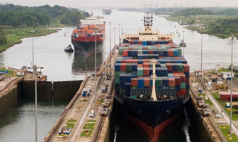 Canal do Panamá bate recorde de tráfego e monitora risco de El Niño severo